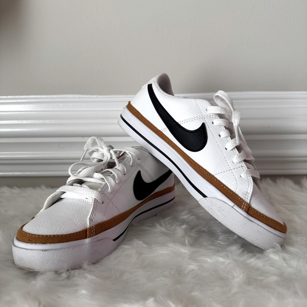 Women’s 6 | Nike | Court Legacy Next Nature